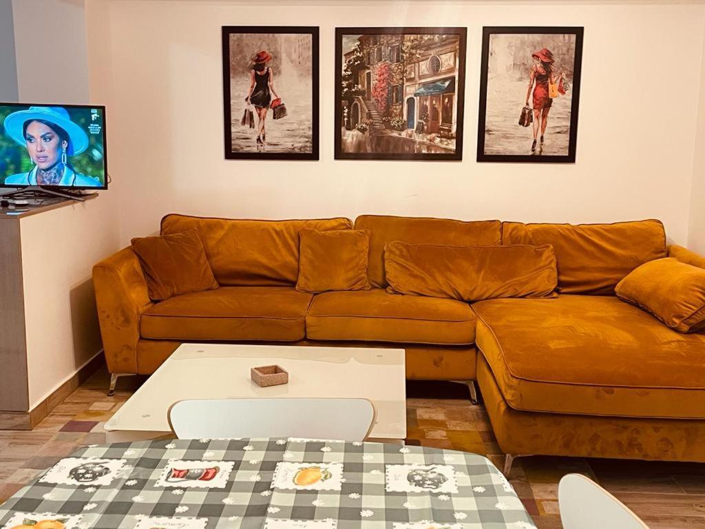 אפרטהוטל Năvodari Rohan Studio One מראה חיצוני תמונה