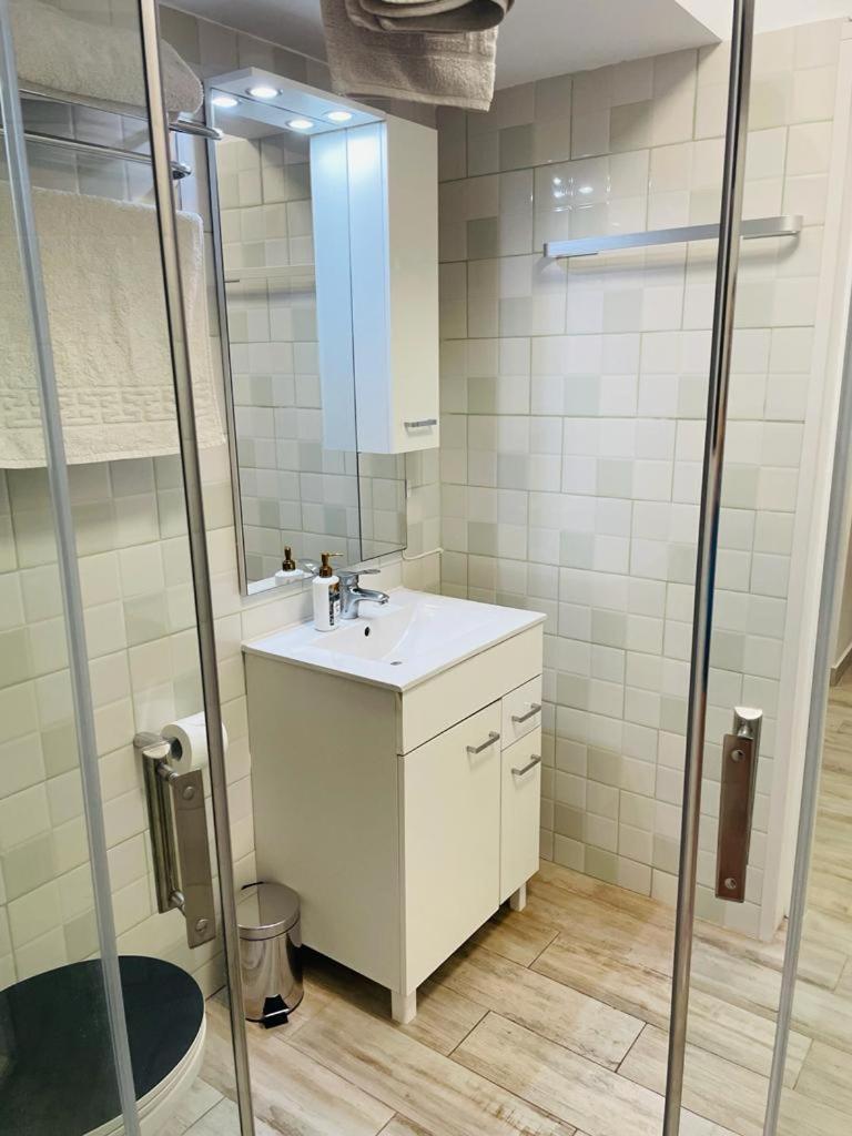 אפרטהוטל Năvodari Rohan Studio One מראה חיצוני תמונה